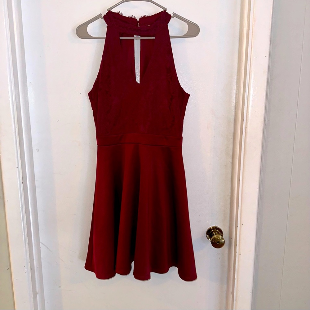 Francesca’s Halter Keyhole Fit and Flare Mini Dress Burgundy/Deep Red Size M